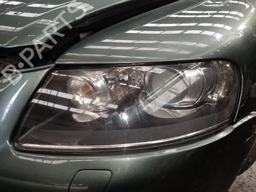 Phare gauche VW TOUAREG (7LA, 7L6, 7L7) 2.5 R5 TDI (174 hp) 32065817
