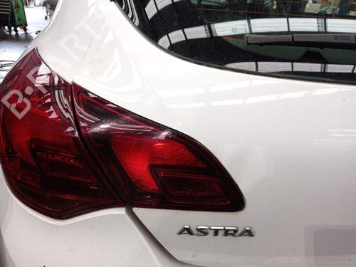 left-tailgate-light-opel-astra-j-p10-2009-2010-2011-2012-2013-2014-2015-2016-35754809 main image