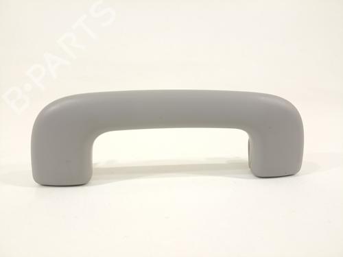 Used Front right interior door handle HYUNDAI KONA (OS, OSE, OSI) [2017-2023]  18140474