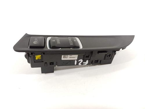 Switch BMW 1 (F21) 116 i | BP24337884I30 - Image 3