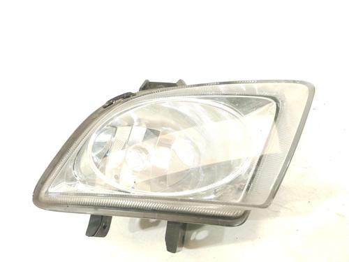 Used Left front fog light Left front fog light 15981566 15981566