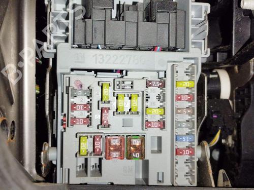 fuse-box-opel-zafira-tourer-c-p12-2011-36561185 main image
