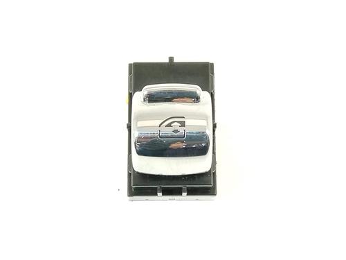 Used Right front window switch Right front window switch 30589416 30589416
