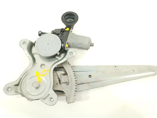 Lève-vitre arrière gauche TOYOTA RAV 4 III (_A3_) 2.2 D (ALA35_) (150 hp) 29613790