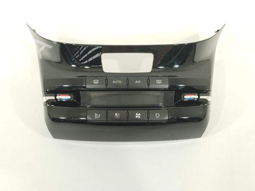 Used Climate control Climate control 27359105 27359105