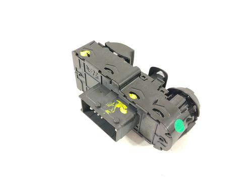 Left front window switch PEUGEOT 208 I (CA_, CC_) 1.2 VTI 82 | BP33691664I27 - Image 4