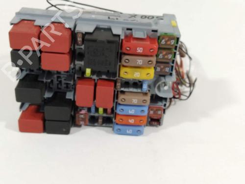 fuse-box-fiat-500x-334_-2014-24662938 main image