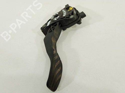 Used Pedal Pedal 17061775 17061775