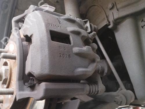 Used Right front brake caliper HONDA CIVIC VIII Hatchback (FN, FK) 2.2 CTDi (FK3) (140 hp) 17515747