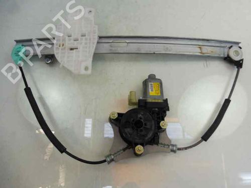 Used Front right window mechanism Front right window mechanism 4448860 4448860