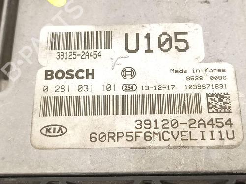 Engine control unit (ECU) KIA CARENS IV | BP21028441M57 - Image 2
