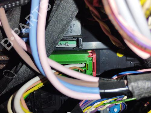 Used Fuse box PEUGEOT 308 II (LB_, LP_, LW_, LH_, L3_) [2013-2021]  18742283