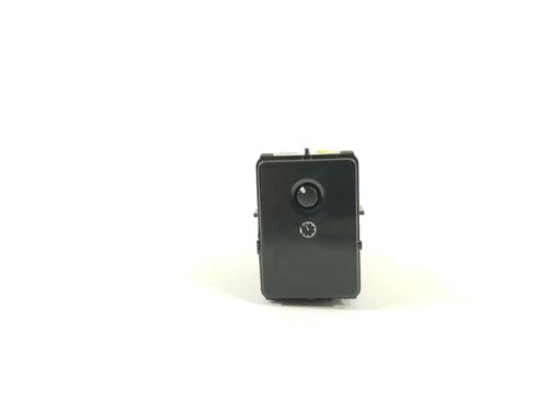 Used Switch JAGUAR XE (X760) [2015-2025]  29595120