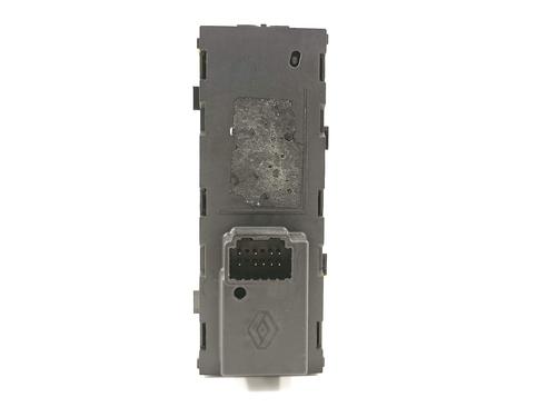 Switch RENAULT CAPTUR I (J5_, H5_) | BP16800271I30 - Image 3