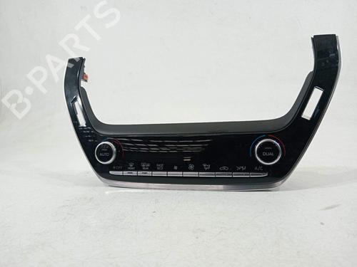 climate-control-toyota-corolla-hatchback-_e21_-_ea1_-_eh1_-2018-39568663 main image