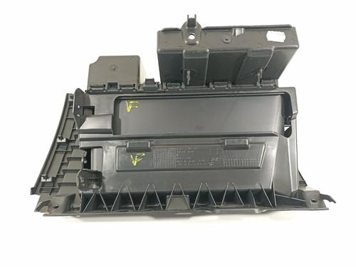 Glove box SEAT ARONA (KJ7, KJP) 1.0 TSI | BP15893727C95 