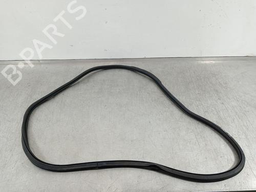 Used Rubber door seal SKODA OCTAVIA III Combi (5E5, 5E6) [2012-2020]  19704725