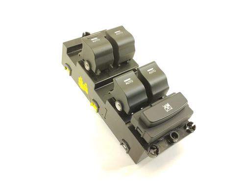 left-front-window-switch-hyundai-i40-i-vf-17-crdi-935703z300-2012-2013-2014-2015-2016-2017-2018-2019-11033924 main image