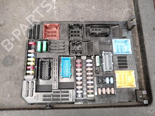 Used Fuse box Fuse box PEUGEOT 208 II (UB_, UP_, UW_, UJ_) 1.5 BlueHDI 100 (102 hp) 35953032 35953032