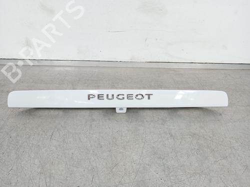 other-peugeot-traveller-bus-v_-2016-33208718 main image