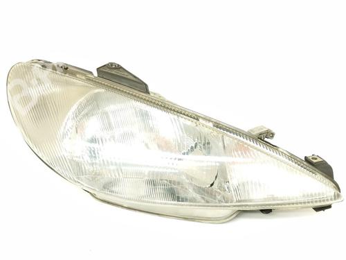 Used Right headlight Right headlight PEUGEOT 206 Hatchback (2A/C) 2.0 HDI 90 (90 hp) 10692523 10692523