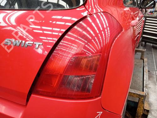 Used Right taillight Right taillight SUZUKI SWIFT III (MZ, EZ) 1.5 (RS415, ZC21S) (102 hp) 35949470 35949470