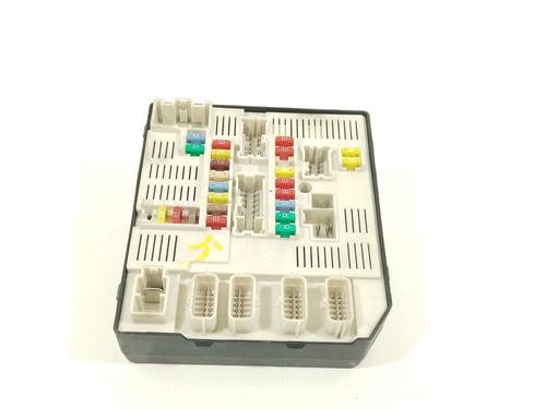 Used Fuse box RENAULT MEGANE III Hatchback (BZ0/1_, B3_) [2008-2025]  28193577