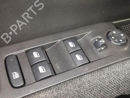 Used Left front window switch Left front window switch CITROËN C3 AIRCROSS II (2R_, 2C_) 1.5 BlueHDi 100 (2CYHYJ) (102 hp) 36014114 36014114