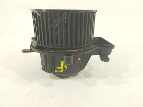 Heater blower motor CITROËN DS5 2.0 HDi 165 | BP38702371M62 - Image 2