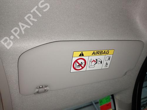 parasol-derecha-citroen-c4-cactus-2014-32134713 main image