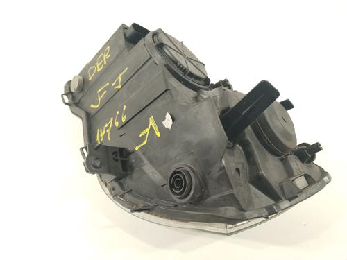 Right headlight VW POLO IV (9N_, 9A_) 1.6 16V | BP29122053C29 