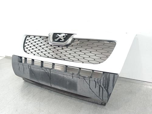 Grille PEUGEOT BOXER Bus 2.2 HDi 120 | BP24522656C40
