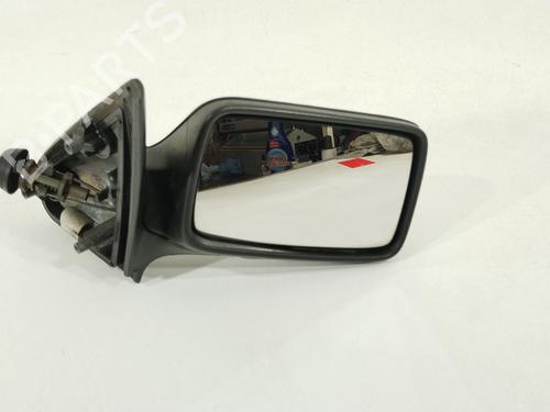 Retrovisor derecho Retrovisor derecho 38197858 38197858