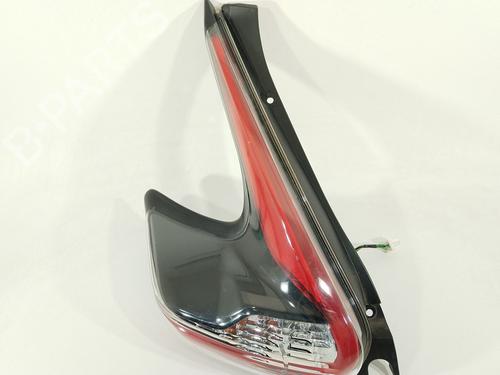 Used Left taillight NISSAN JUKE (F15) 1.6 DIG-T NISMO RS (218 hp) 27870419