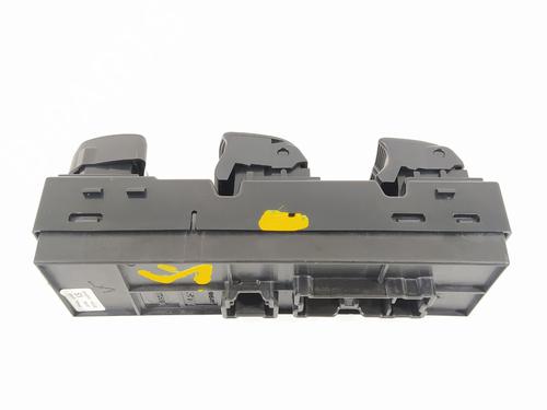 Left front window switch NISSAN JUKE (F15)  | BP10372423I27 