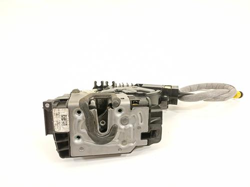 Front left lock MERCEDES-BENZ C-CLASS Convertible (A205) AMG C 43 4-matic (205.464) | BP18658444C98 