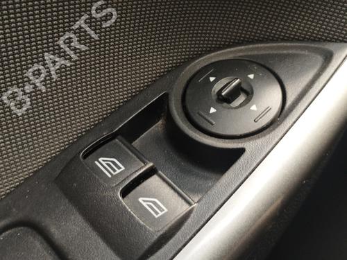 Used Left front window switch FORD FOCUS III 1.6 TDCi (115 hp) 32498311
