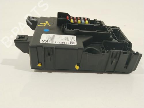 Fuse box OPEL CORSA D (S07) 1.3 CDTI (L08, L68) | BP28193583E1 