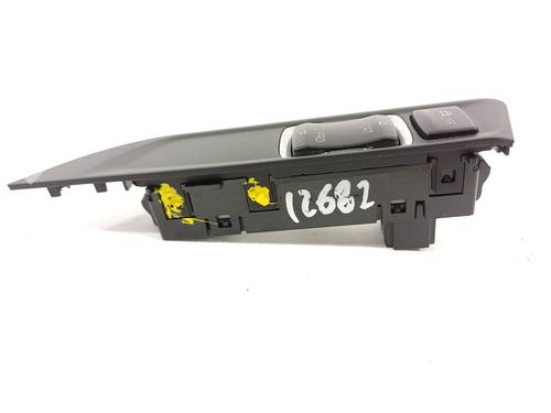 Switch BMW 1 (F21) 116 i | BP24337884I30 