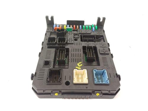 Used Fuse box Fuse box PEUGEOT 308 I (4A_, 4C_) 1.6 HDi (109 hp) 40295639 40295639