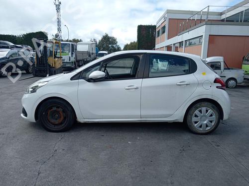 Used Parts PEUGEOT 208 I (CA_, CC_) 1.6 HDi / BlueHDi 75 4955832