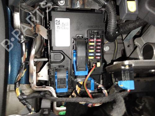 Sikringsdose OPEL CORSA D (S07) 1.3 CDTI (L08, L68) (75 hp) 31250889