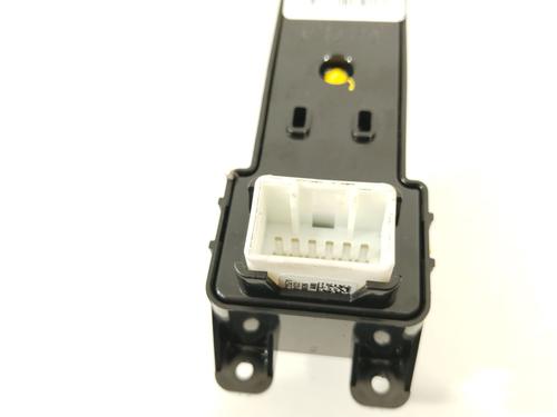 Right rear window switch HYUNDAI TUCSON (TL, TLE)  | BP29853998I28