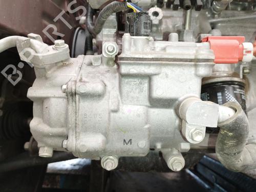 Compressore A/C TOYOTA YARIS (_P13_) 1.5 Hybrid (NHP130_, NHP130) (101 hp) 32372403