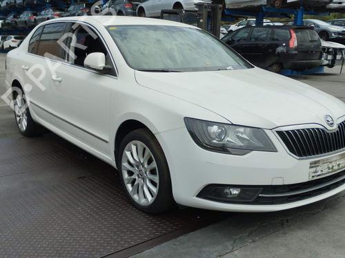 Engine control unit (ECU) SKODA SUPERB II (3T4) 2.0 TDI 16V | BP36856740M57 - Image 2