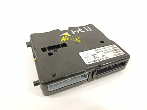 Used Electronic module NISSAN QASHQAI II SUV (J11, J11_) [2013-2025]  17105245