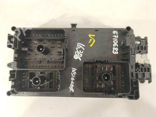 Fuse box OPEL INSIGNIA A (G09) 2.0 CDTI (68) | BP32411499E1