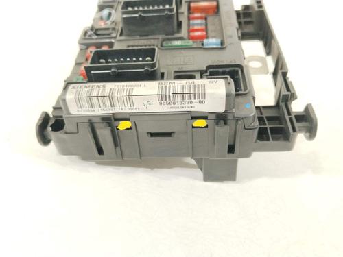 Fuse box PEUGEOT 1007 (KM_) 1.4 HDi | BP39170775E1 - Image 3