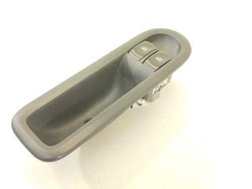 Used Left front window switch Left front window switch 8046253 8046253