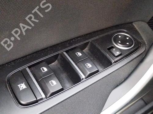 left-front-window-switch-kia-xceed-cd-2019-19637163 main image